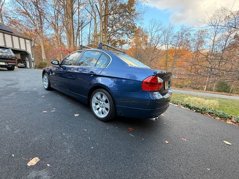 Used 2006 BMW 330xi Sedan image 10