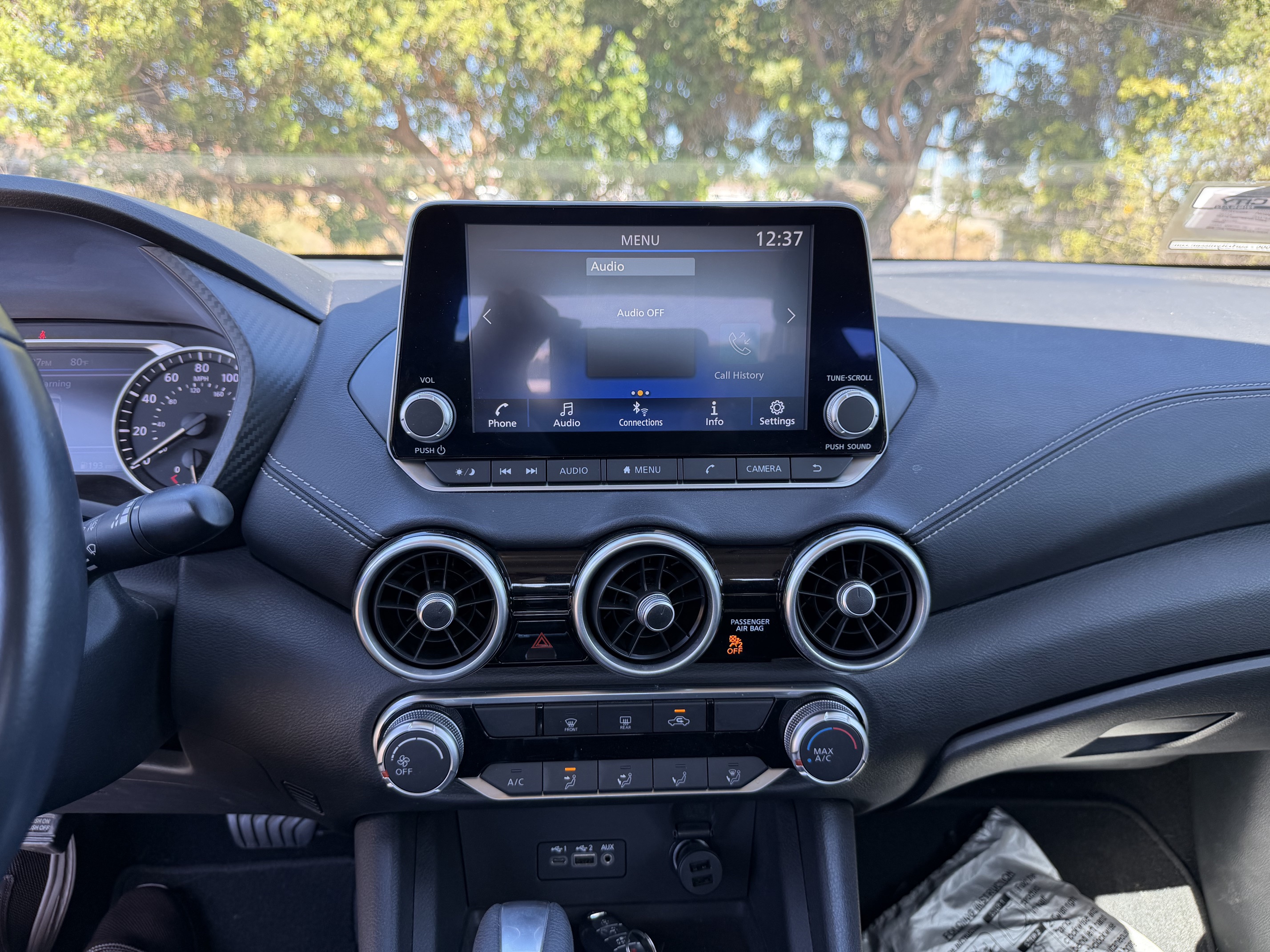 Used 2022 Nissan Sentra SV FWD image 13