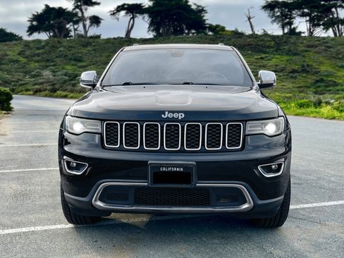 Used 2019 Jeep Grand Cherokee Limited w/ Luxury Group II image 8
