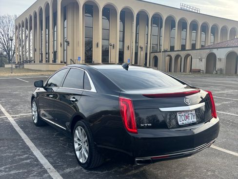 Used 2015 Cadillac XTS Luxury w/ Driver Awareness Package image 4