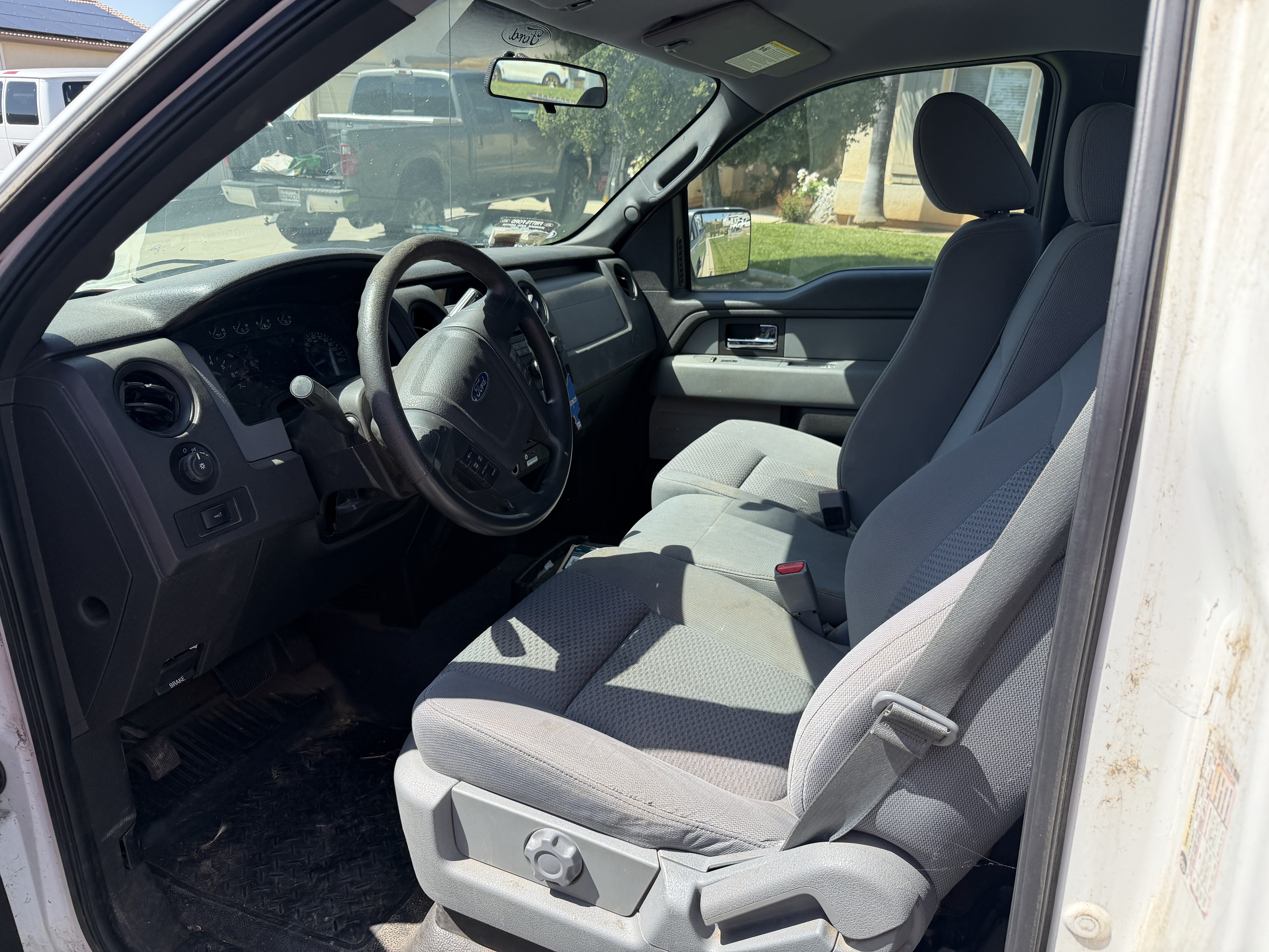 Used 2013 Ford F150 XL w/ Mid Equipment Group RWD image 6