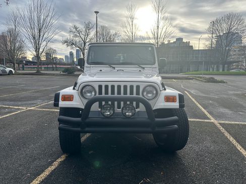 Used 2003 Jeep Wrangler X image 12