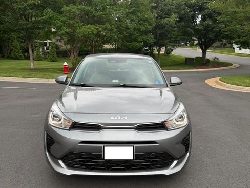 Used 2022 Kia Rio S w/ Technology Package FWD image 4