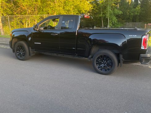 Used 2021 GMC Canyon Elevation Standard w/ Convenience Package AWD/4WD image 6