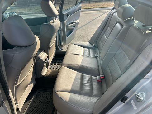 Used 2010 Honda Accord EX-L image 10