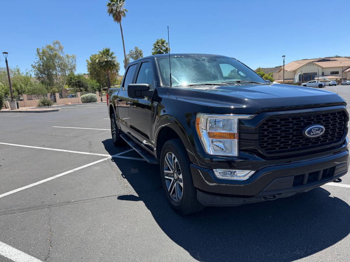 Used 2022 Ford F150 XL w/ STX Appearance Package AWD/4WD image 10