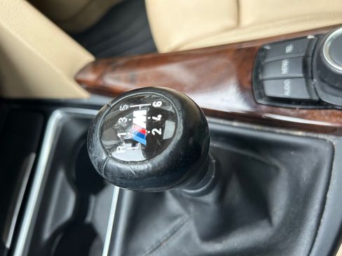 Used 2013 BMW 335i xDrive Sedan image 5