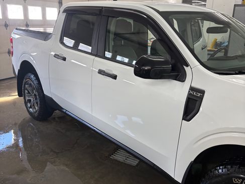 Used 2024 Ford Maverick XLT w/ XLT Luxury Package image 6