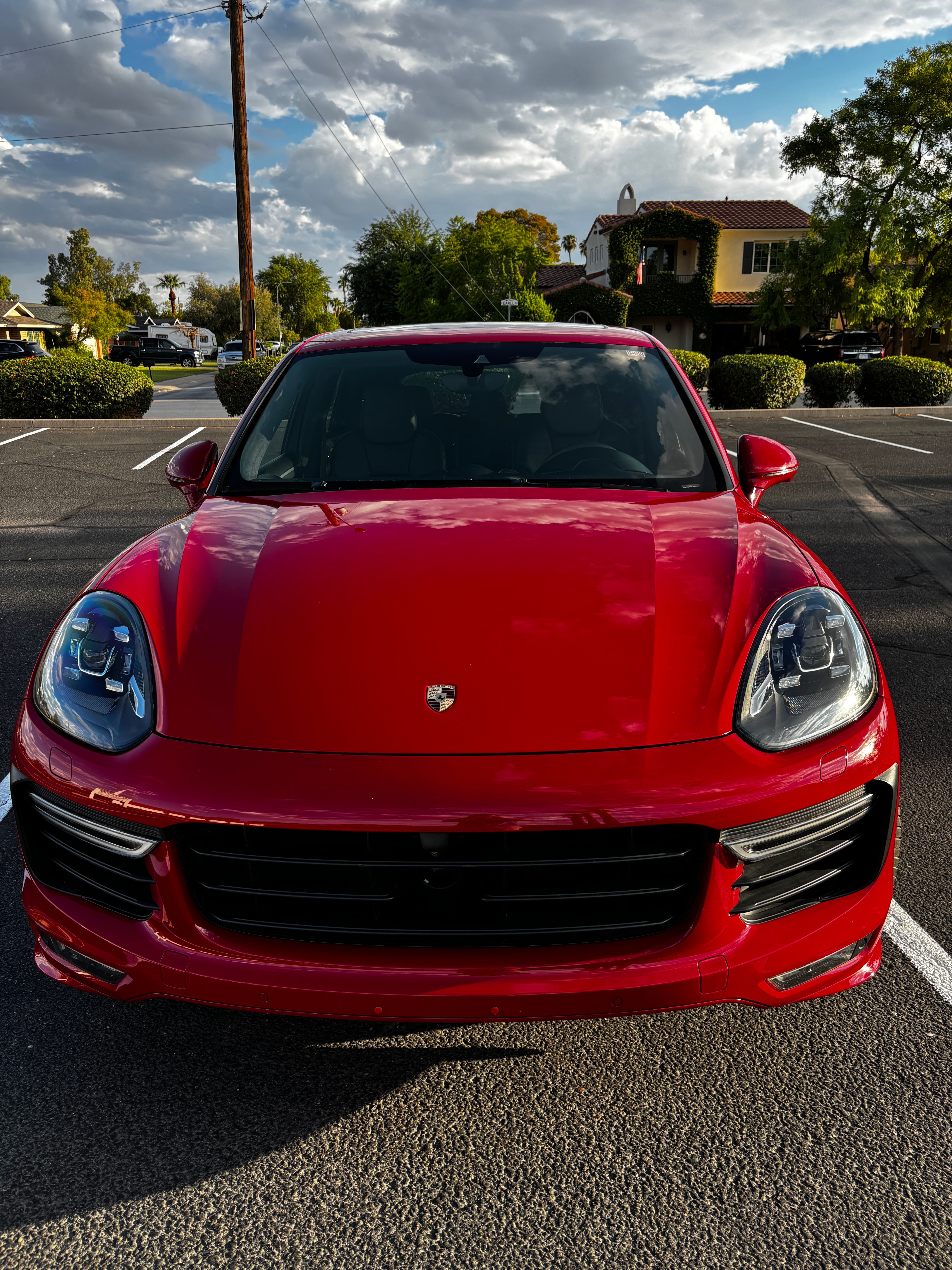 Used 2017 Porsche Cayenne GTS AWD/4WD image 2