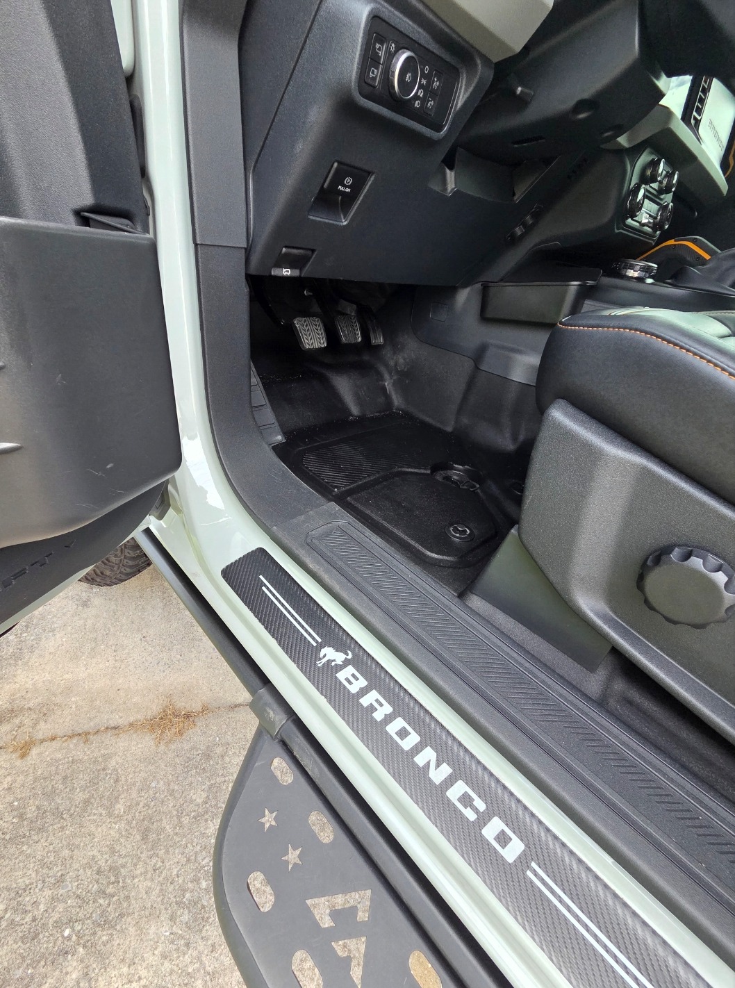 Used 2022 Ford Bronco Badlands AWD/4WD image 23