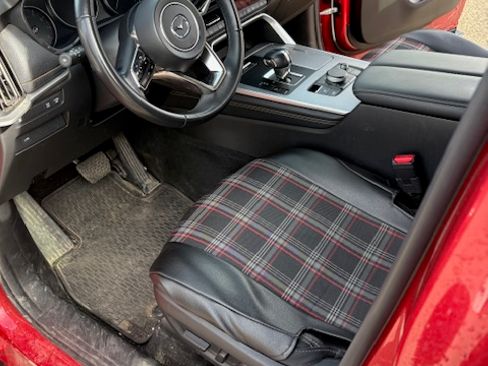 Used 2024 MAZDA CX-90 3.3 Turbo w/ Preferred Plus image 12