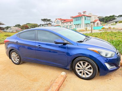 Used 2015 Hyundai Elantra SE w/ Option Group 02