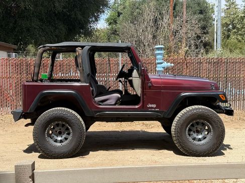 Used 2003 Jeep Wrangler X image 21