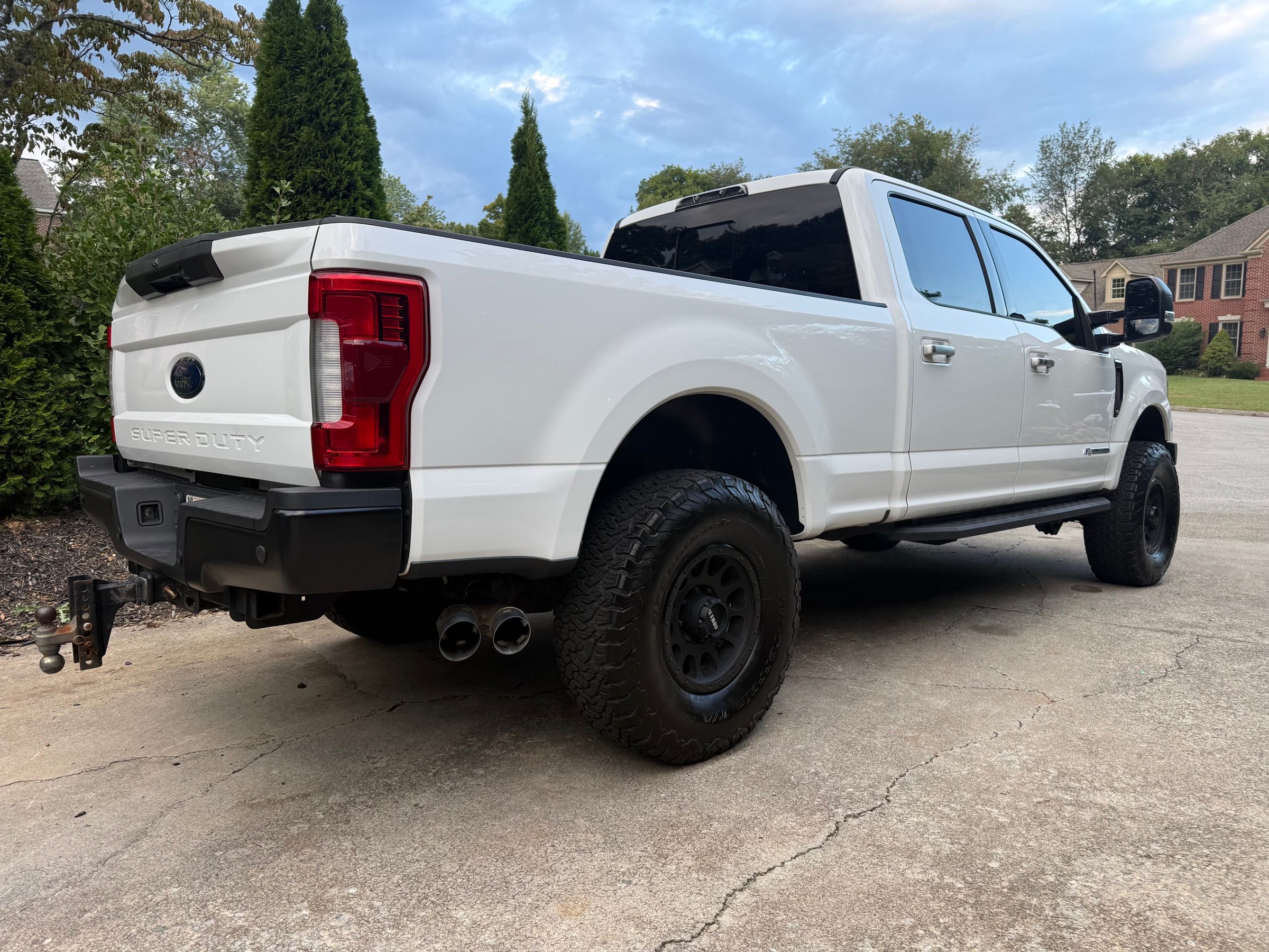 Used 2018 Ford F250 Lariat w/ Lariat Ultimate Package AWD/4WD image 15