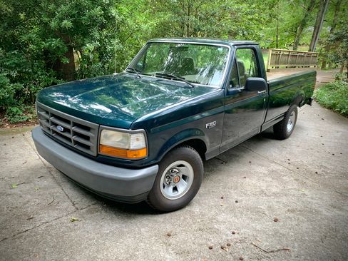 Used 1994 Ford F150 2WD Regular Cab image 1