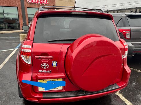 Used 2012 Toyota RAV4 Limited w/ Premium Plus Value Pkg image 8