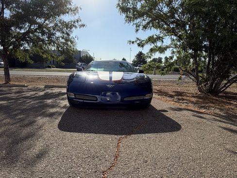 Used 2004 Chevrolet Corvette Z06 w/ Z06 Preferred Equipment Group RWD image 23