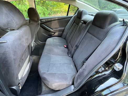 Used 2010 Nissan Altima 2.5 S image 6