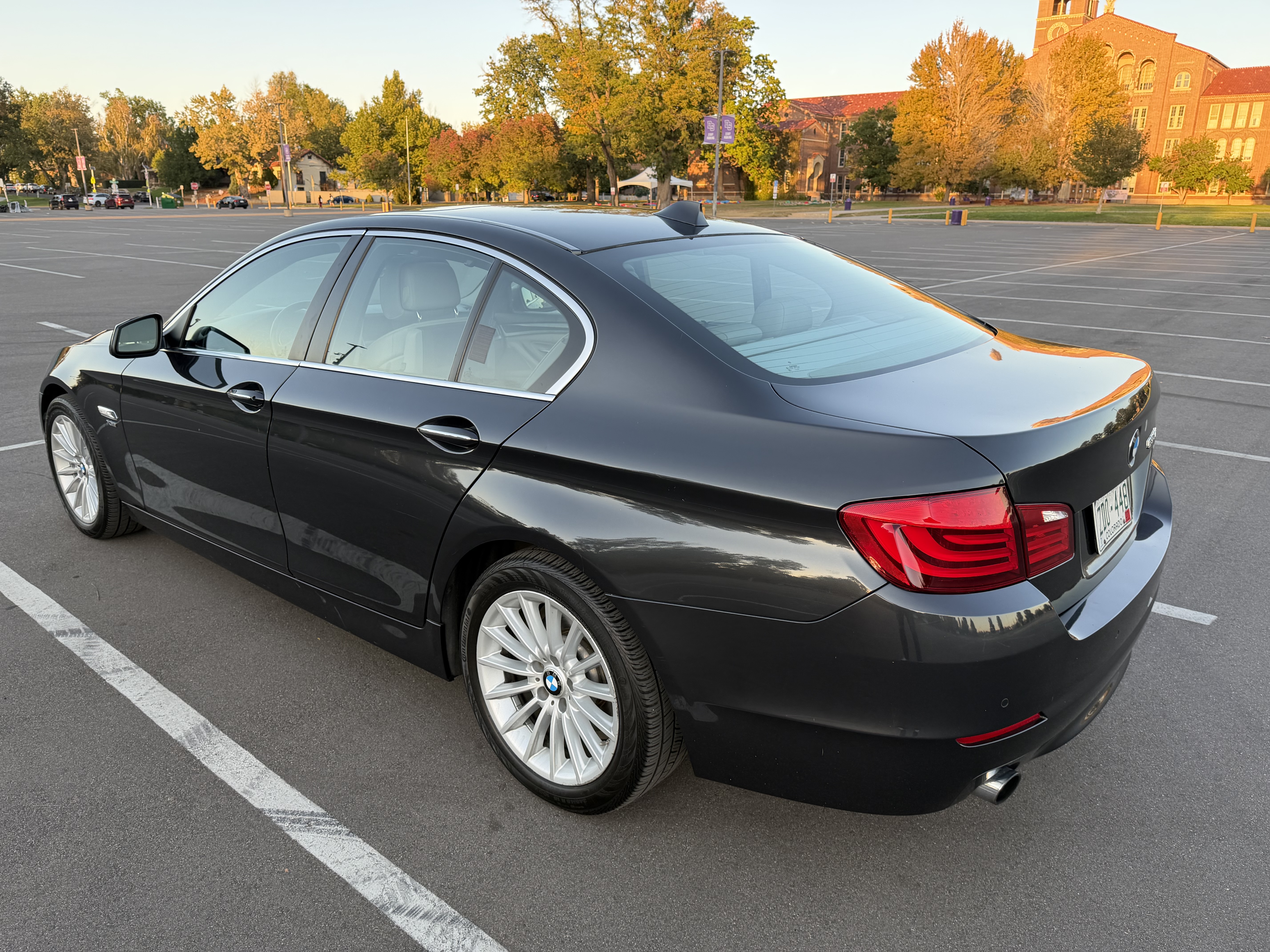 Used 2011 BMW 535i xDrive Sedan AWD/4WD image 5