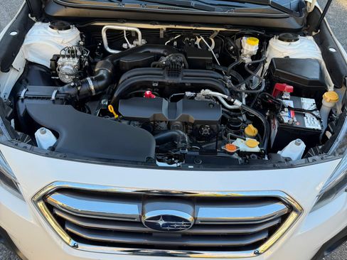 Used 2019 Subaru Outback 2.5i Limited image 15