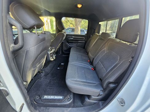 Used 2019 RAM 1500 Big Horn image 6