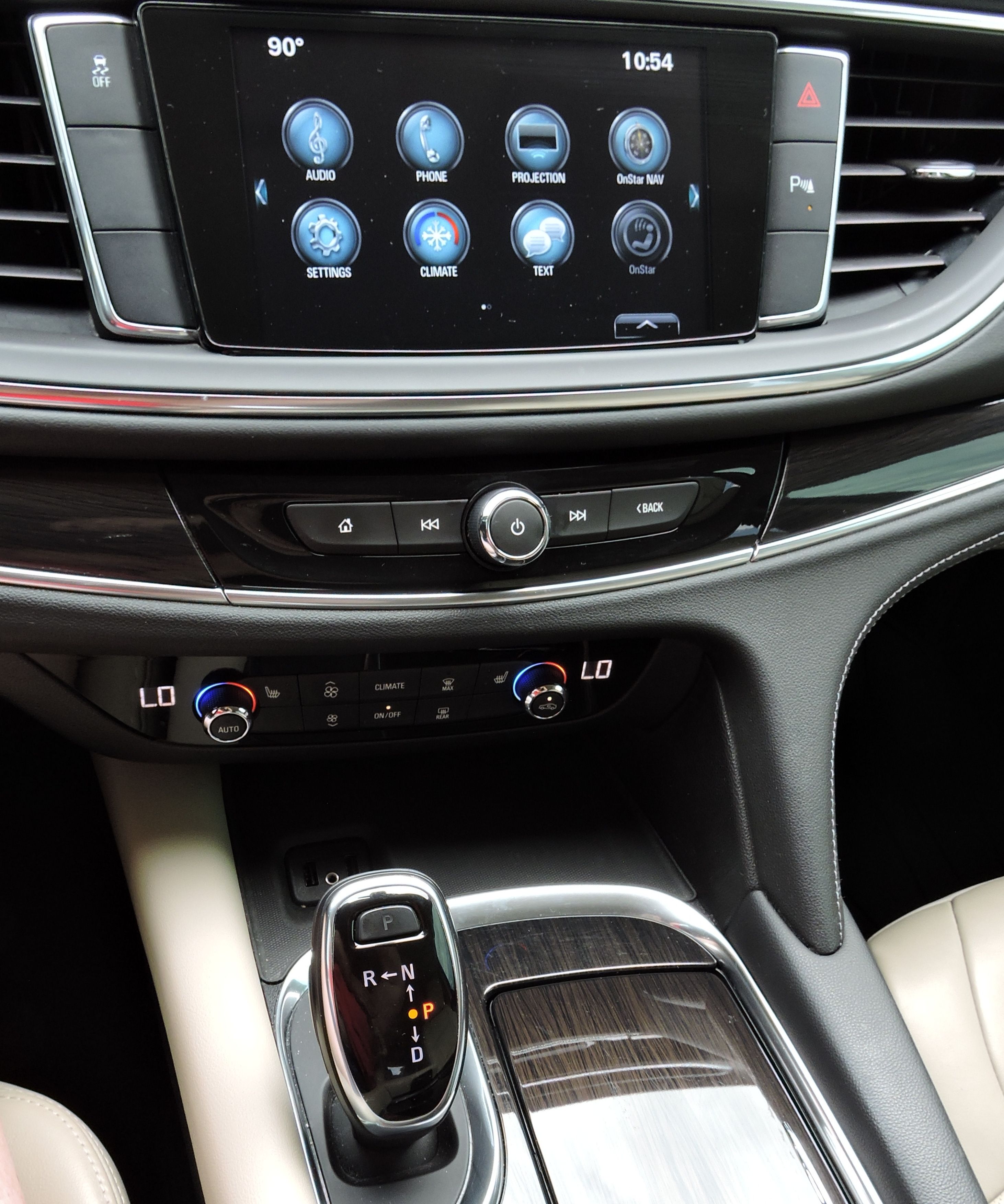 Used 2019 Buick Enclave Essence FWD image 19