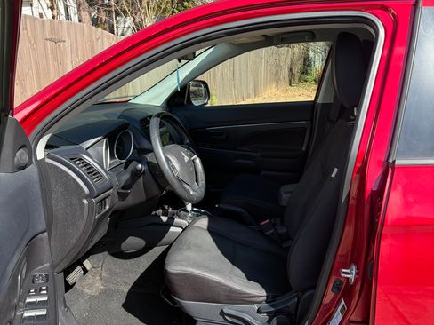 Used 2015 Mitsubishi Outlander Sport ES image 5