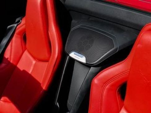 Used 2023 Chevrolet Corvette Stingray Convertible w/ Z51 Performance Package image 10