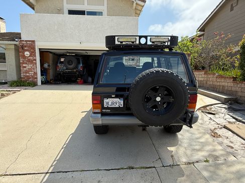 Used 1995 Jeep Cherokee Country image 11