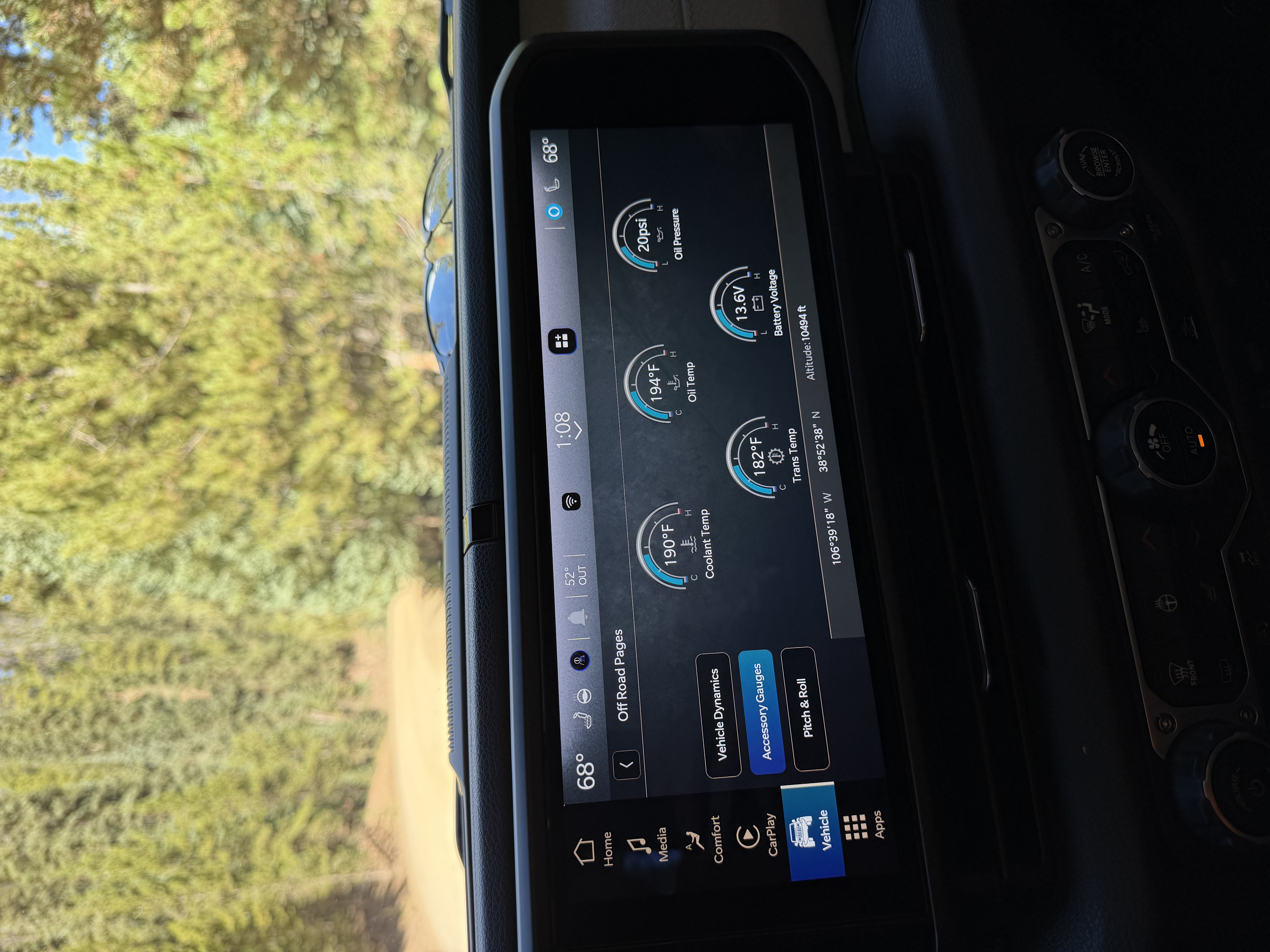 Used 2024 Jeep Wrangler Sport AWD/4WD image 11