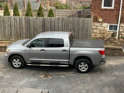 Used 2010 Toyota Tundra SR5 image 17