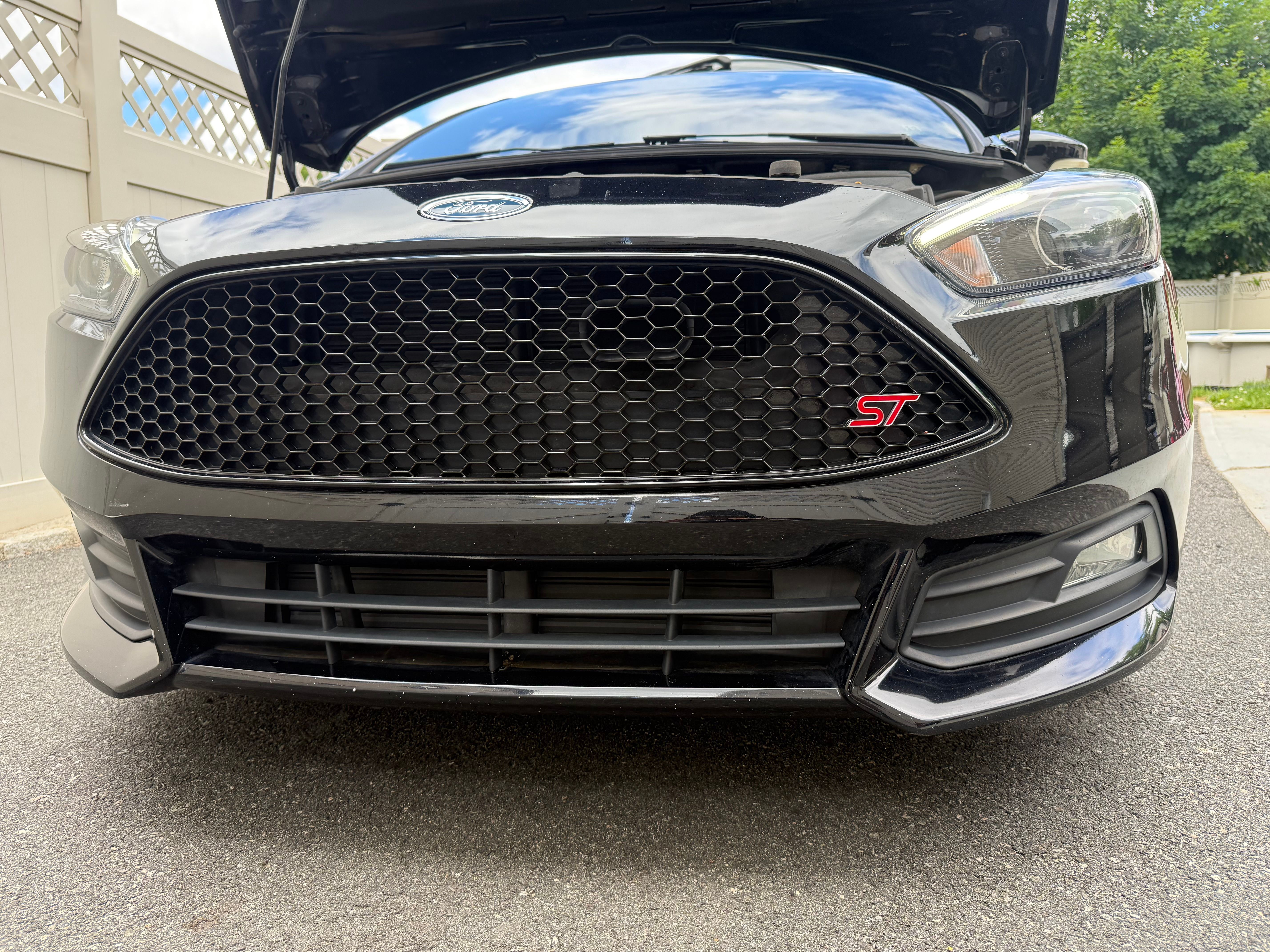Used 2018 Ford Focus ST w/ Equipment Group 402A FWD image 23