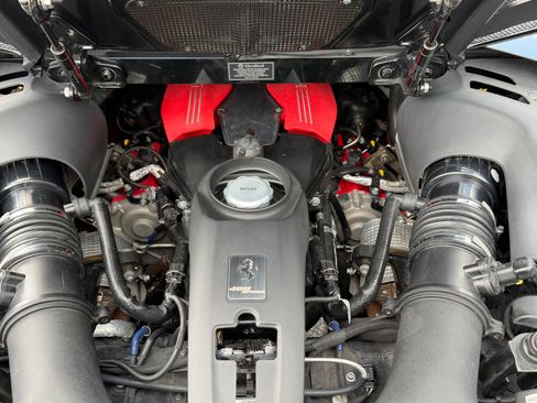 Used 2017 Ferrari 488 Spider RWD image 27