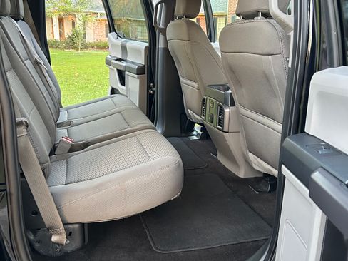 Used 2018 Ford F150 XLT w/ Equipment Group 301A Mid image 9