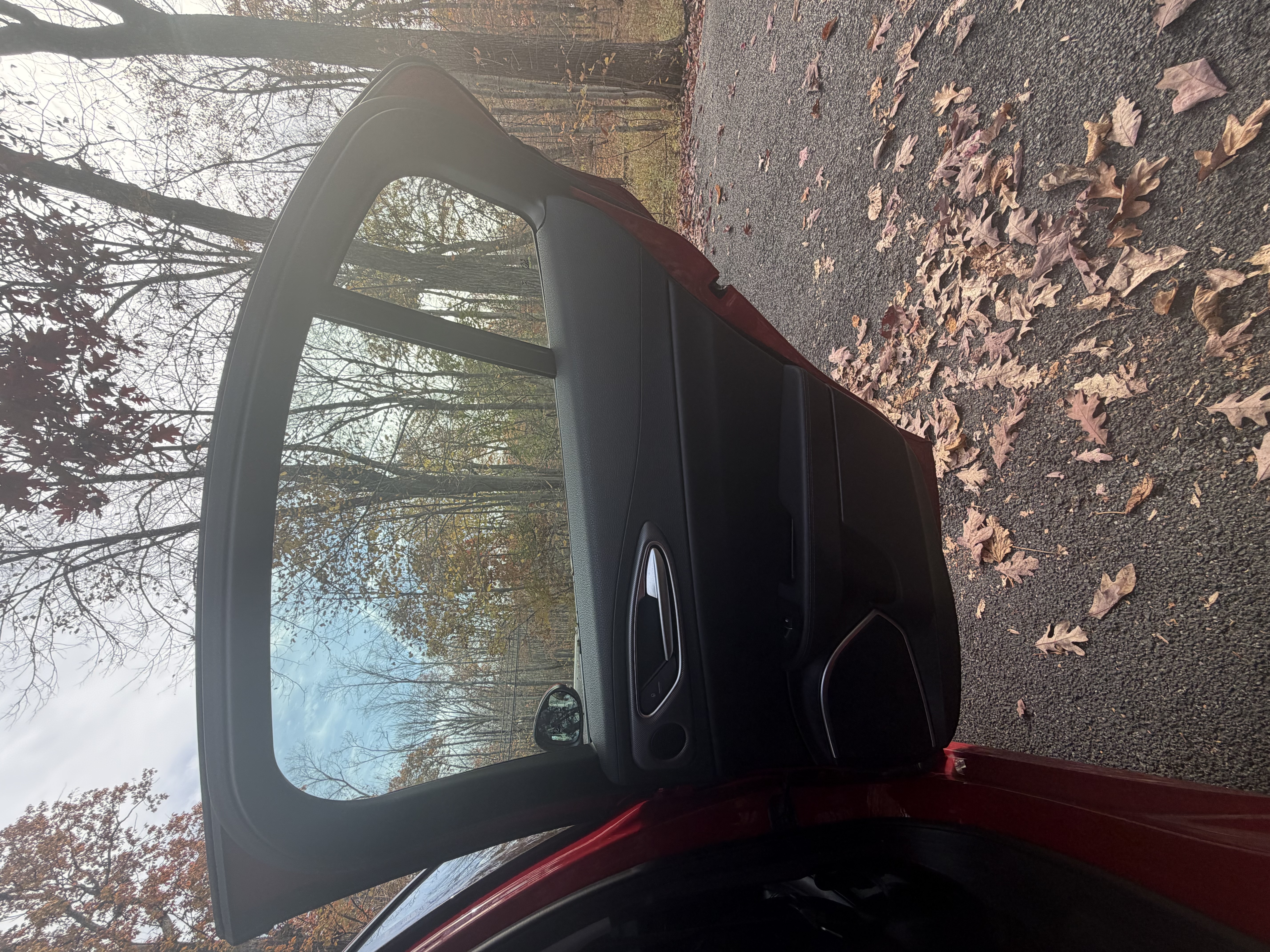 Used 2017 Alfa Romeo Giulia AWD w/ Sport Appearance Package image 18
