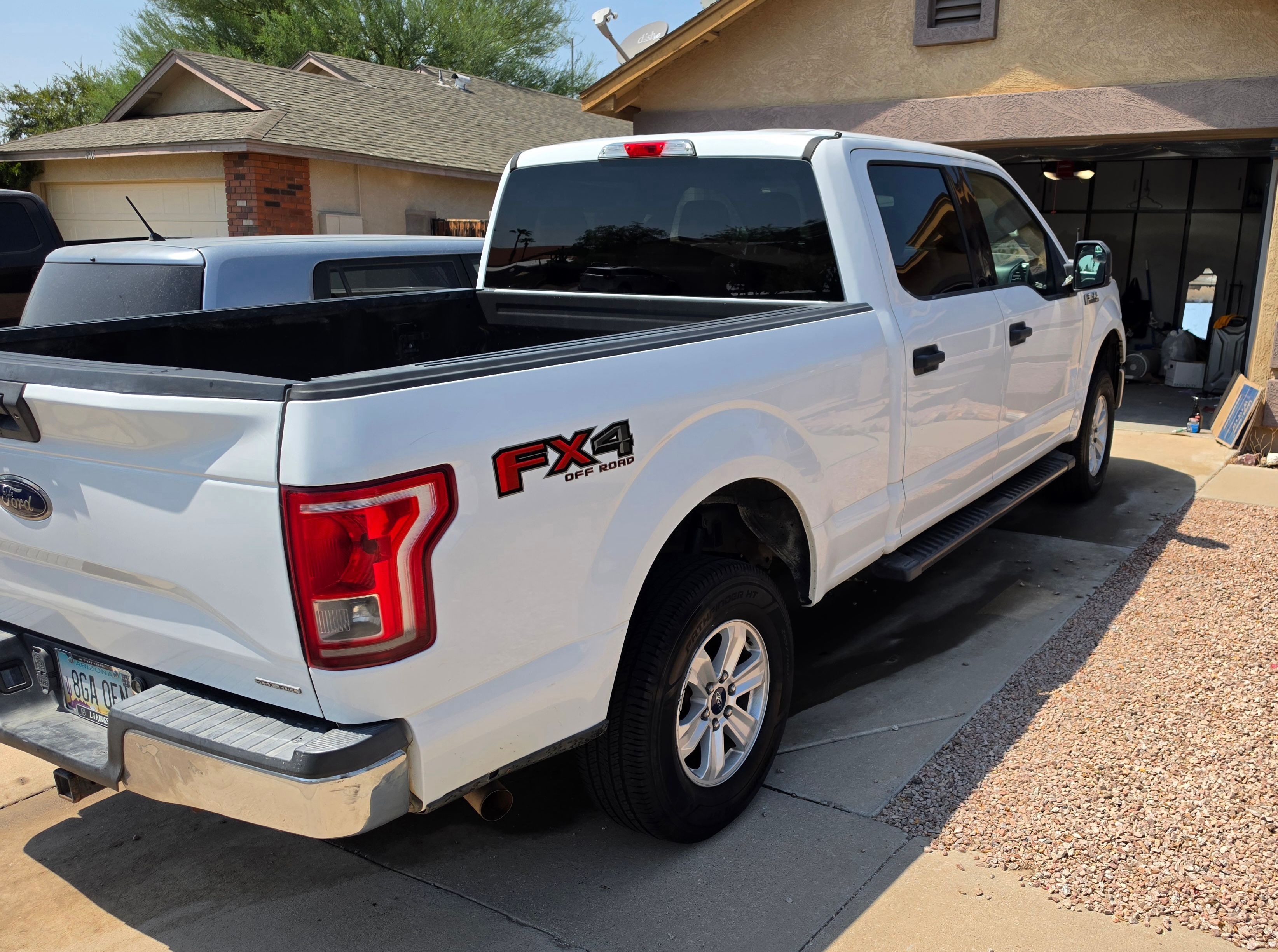 Used 2016 Ford F150 XLT w/ Equipment Group 301A Mid AWD/4WD image 8
