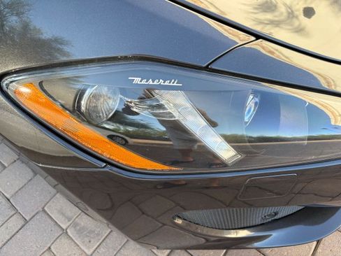 Used 2016 Maserati GranTurismo Sport RWD image 10