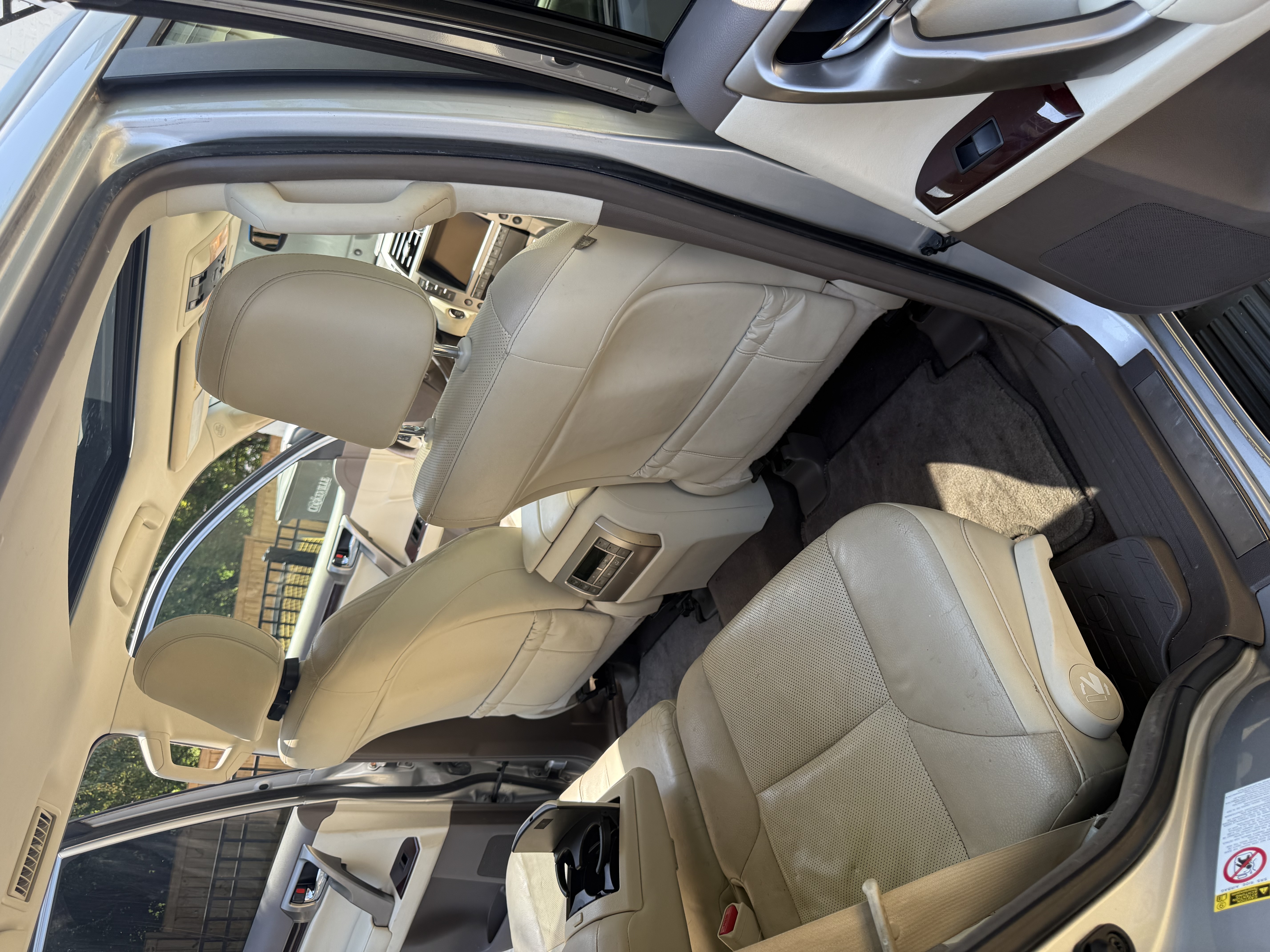Used 2015 Lexus GX 460 w/ Premium Package AWD/4WD image 11