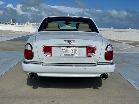 Used 2005 Bentley Arnage R image 10