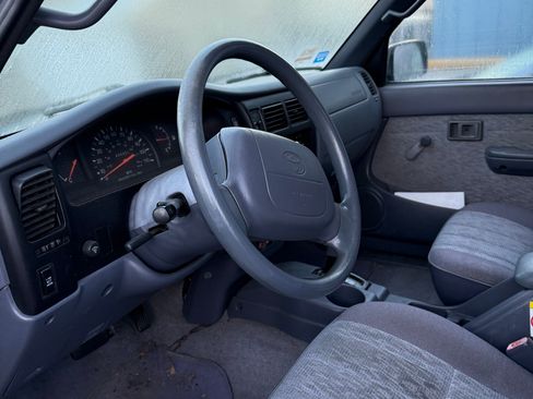 Used 1999 Toyota Tacoma PreRunner image 12