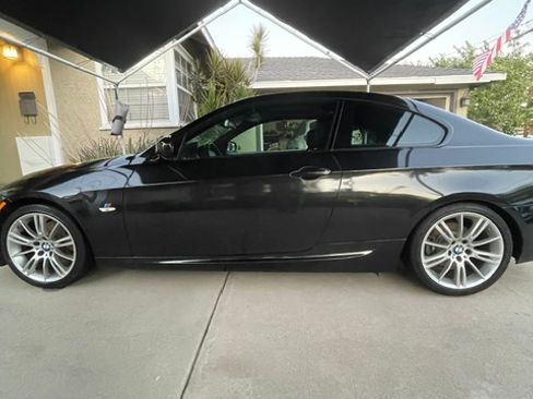 Used 2011 BMW 328i Coupe RWD image 1