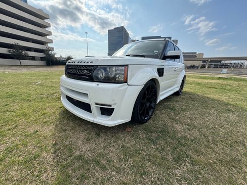 Used 2012 Land Rover Range Rover Sport HSE LUX AWD/4WD image 6