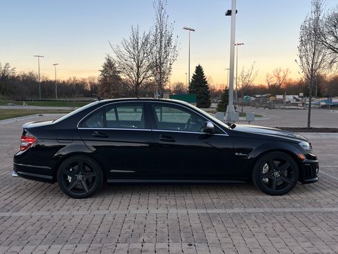 Used 2009 Mercedes-Benz C 63 AMG Sedan image 6