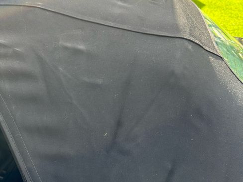 Used 2004 Ford Thunderbird image 5