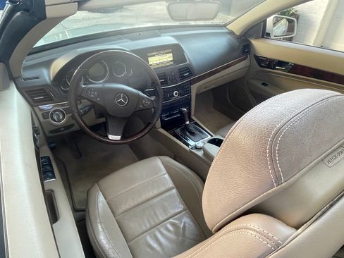 Used 2011 Mercedes-Benz E 350 Cabriolet image 17