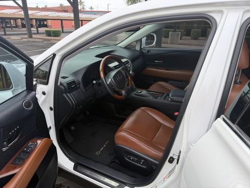 Used 2013 Lexus RX 450h FWD w/ Navigation Pkg image 14