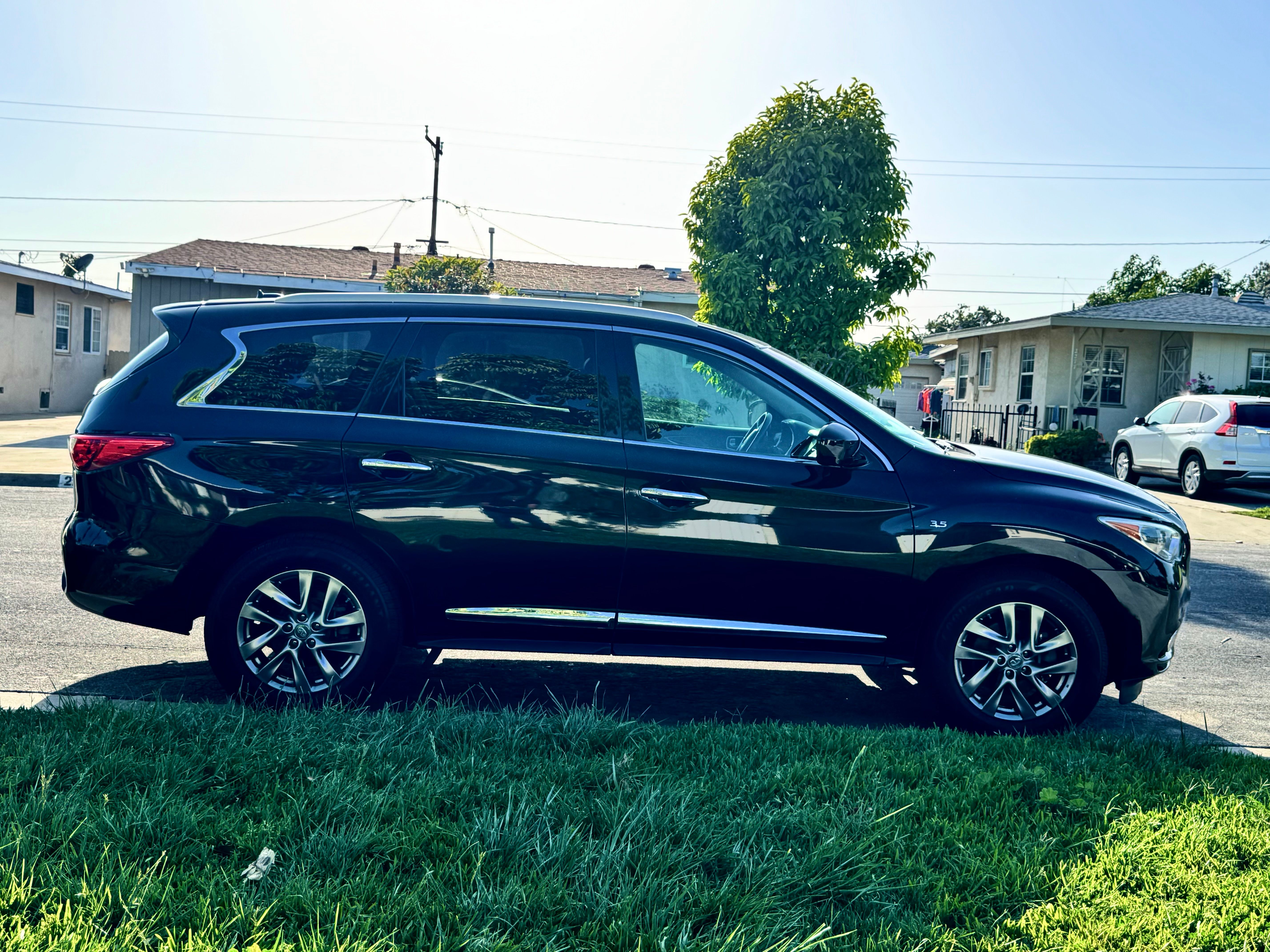 Used 2015 INFINITI QX60 FWD w/ Premium Plus Package image 5