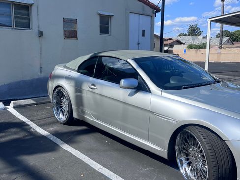 Used 2004 BMW 645Ci Convertible image 6