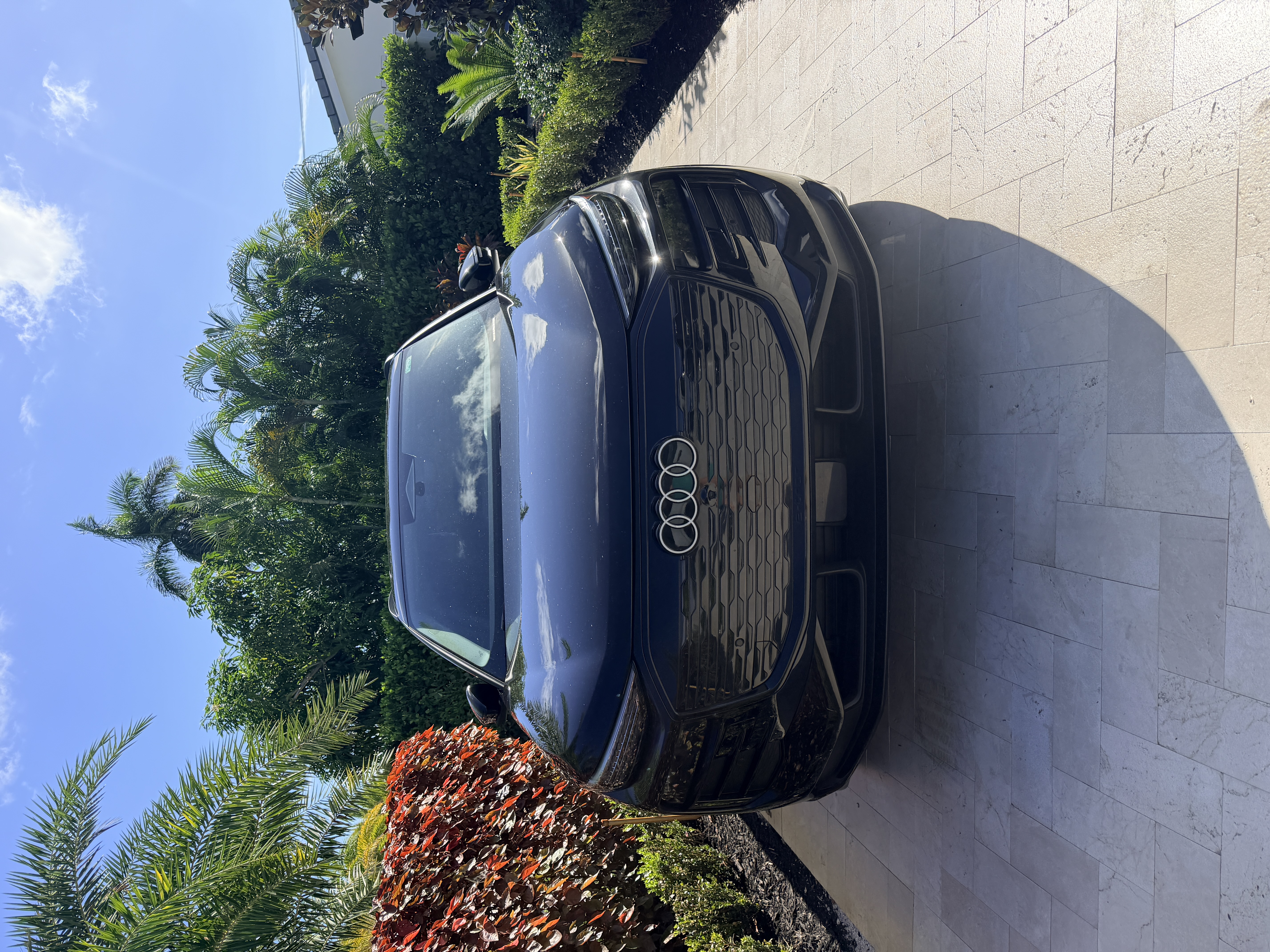Used 2025 Audi Q6 e-tron Premium Plus w/ Premium Plus AWD/4WD image 1