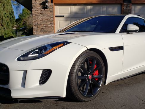 Used 2017 Jaguar F-TYPE S image 1
